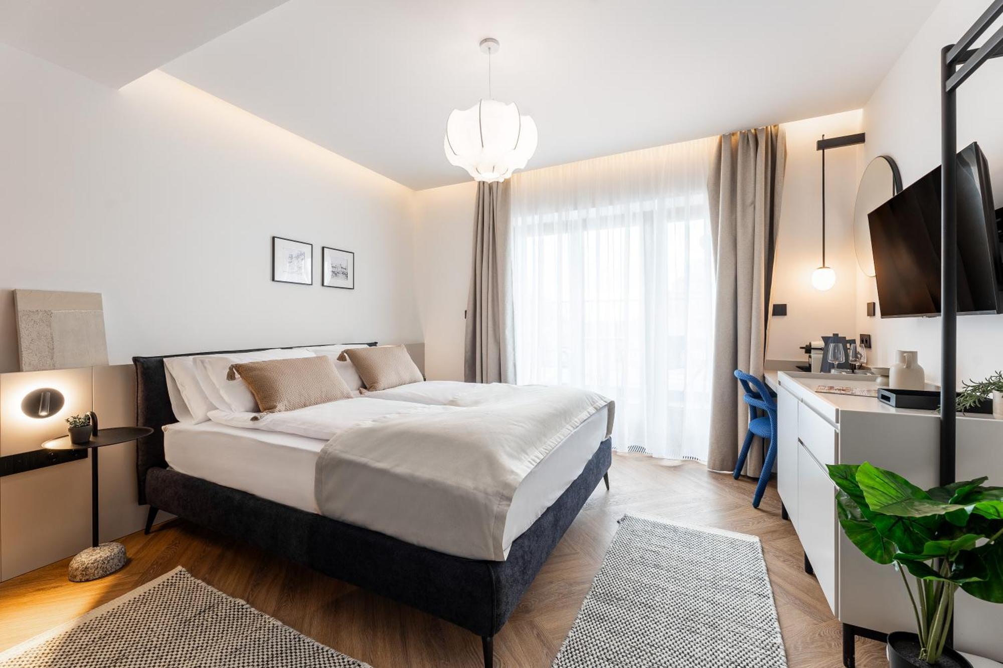 Catalog Boutique Rooms Bratislava Dış mekan fotoğraf