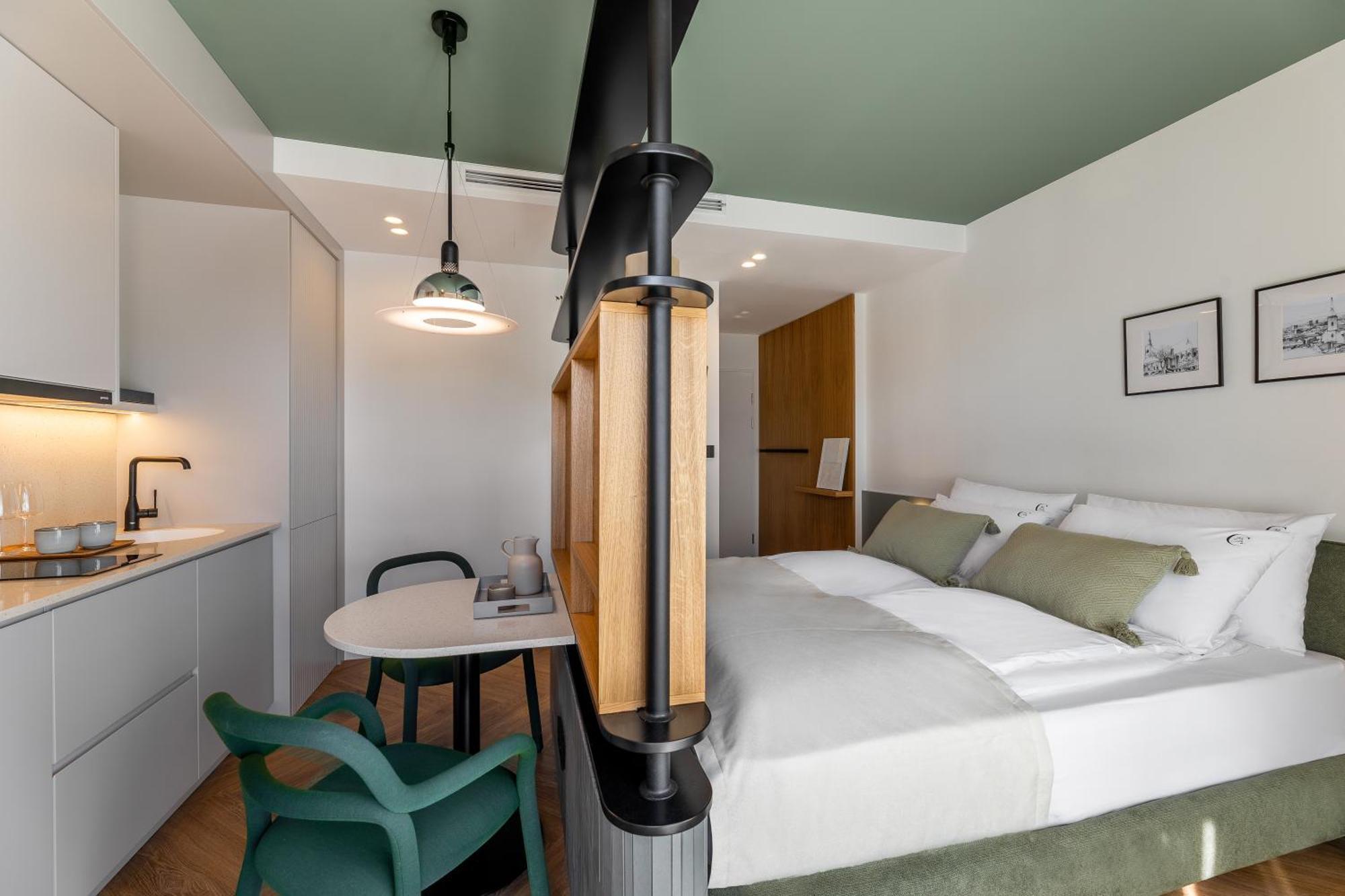 Catalog Boutique Rooms Bratislava Dış mekan fotoğraf